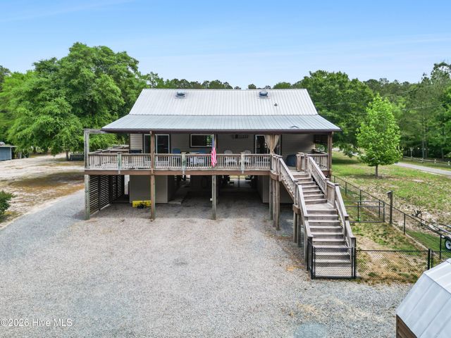 221 Estate Road, Atkinson, NC 28421