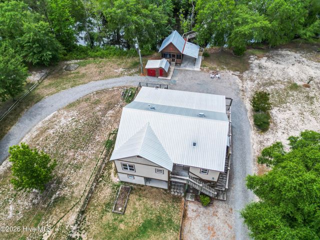 221 Estate Road, Atkinson, NC 28421