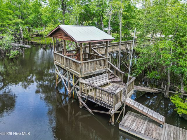 221 Estate Road, Atkinson, NC 28421