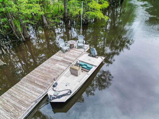 221 Estate Road, Atkinson, NC 28421