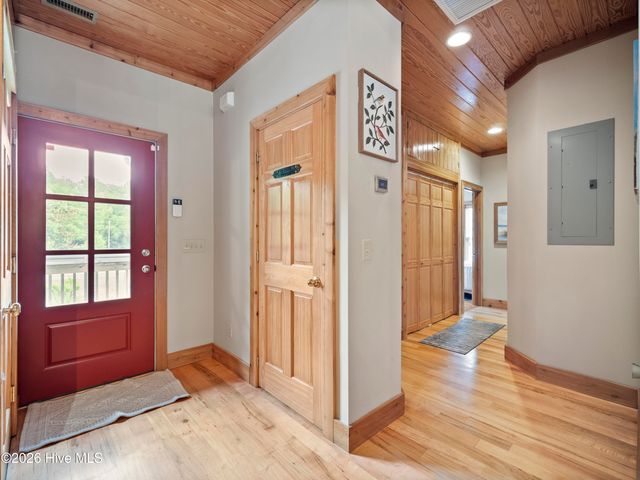 221 Estate Road, Atkinson, NC 28421