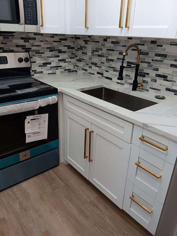 240 HORIZONS W 208, Boynton Beach, FL 33435