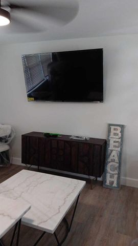 240 HORIZONS W 208, Boynton Beach, FL 33435