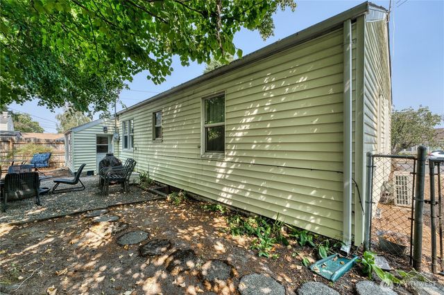 2525 Veldee Avenue, Bremerton, WA 98312