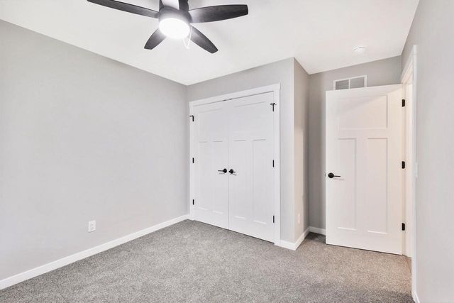 1096 Kamperschroer Way, Sun Prairie, WI 53590
