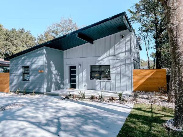 113 NW Mississippi Avenue, Fort Walton Beach, FL 32548