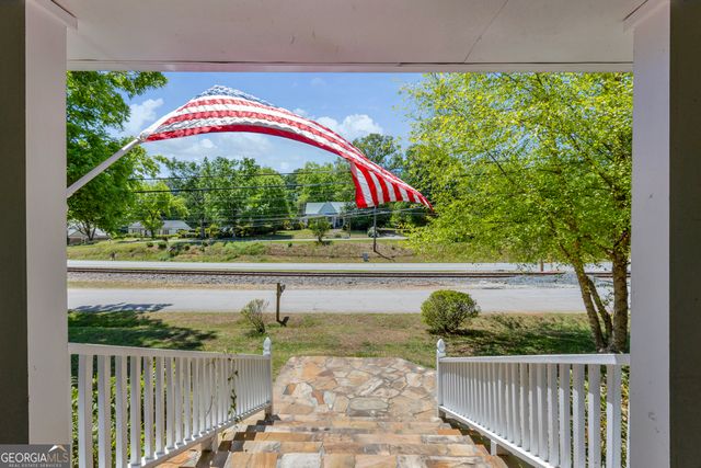 24 N Main Street, Maysville, GA 30558