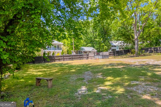 24 N Main Street, Maysville, GA 30558