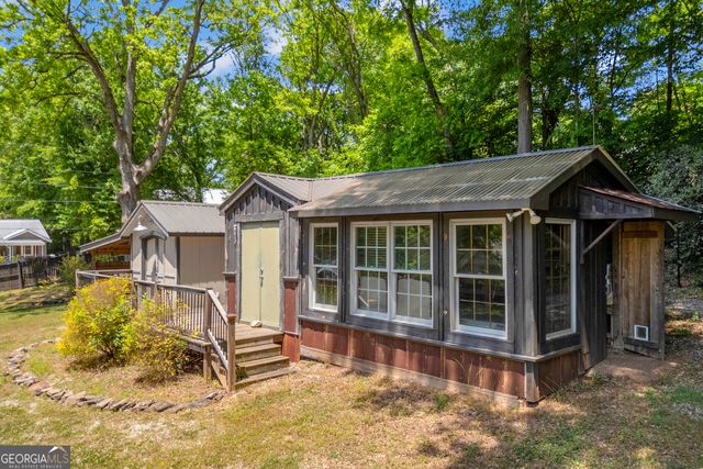 24 N Main Street, Maysville, GA 30558