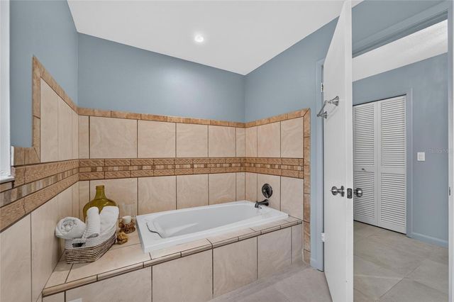 3002 WISTER CIRCLE, Valrico, FL 33596