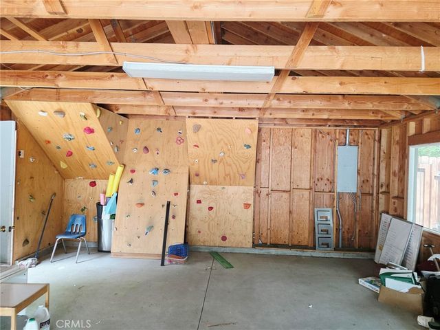 2121 Garfield, Altadena, CA 91001