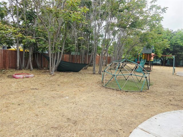 2121 Garfield, Altadena, CA 91001