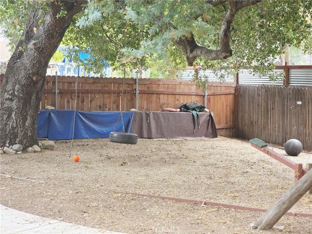 2121 Garfield, Altadena, CA 91001