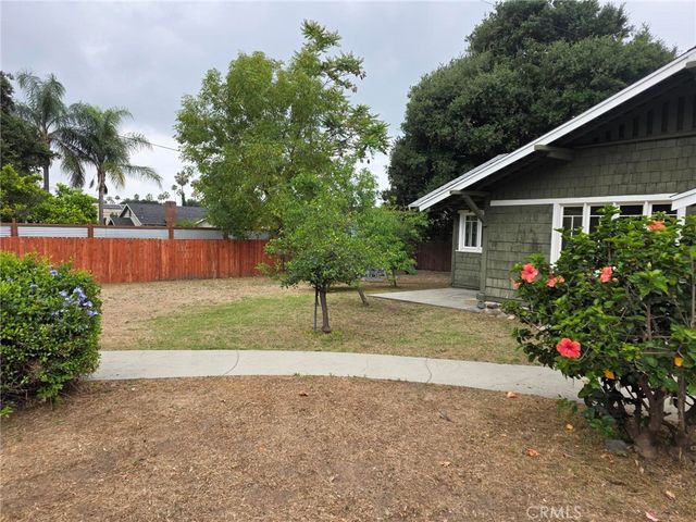 2121 Garfield, Altadena, CA 91001
