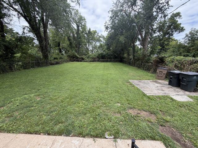 1507 McKennie Ave, Nashville, TN 37206