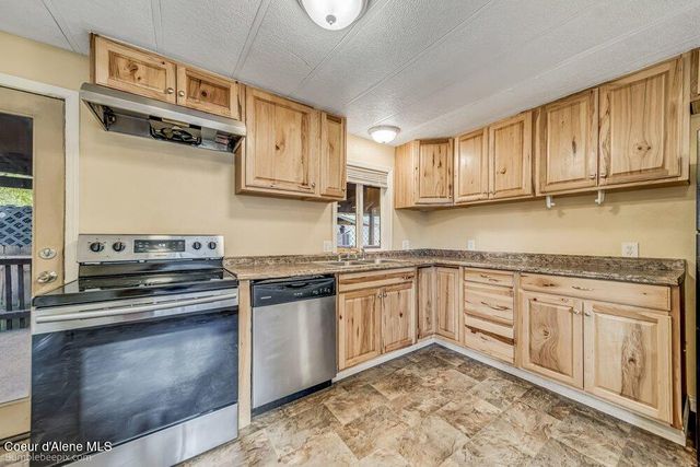 3075 E Collingwood Ave, Post Falls, ID 83854
