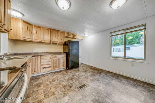 3075 E Collingwood Ave, Post Falls, ID 83854