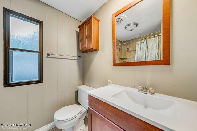 3075 E Collingwood Ave, Post Falls, ID 83854