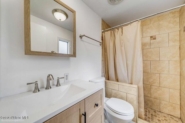 3075 E Collingwood Ave, Post Falls, ID 83854