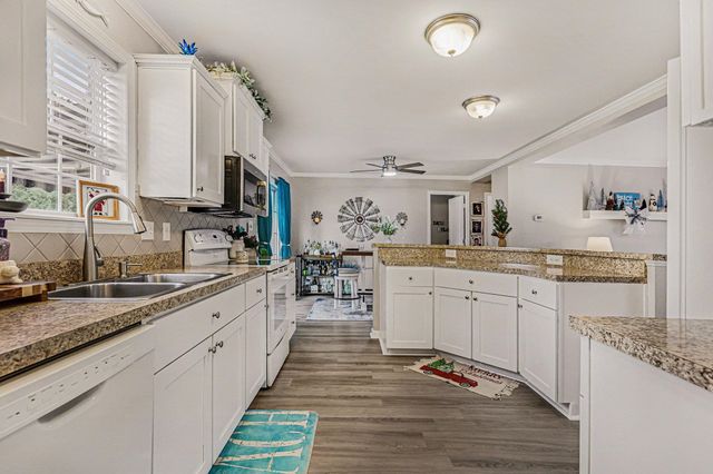 4480 Manitook Dr., Little River, SC 29566