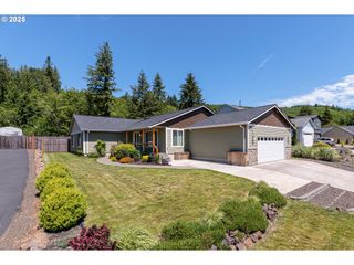932 Ne SUNSET Ct, Clatskanie, OR 97016