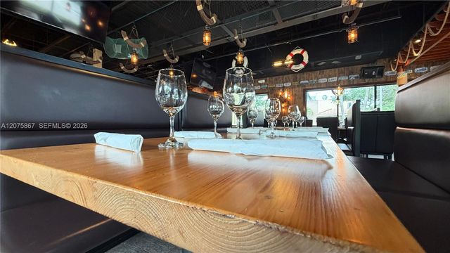 3887 W Hillsboro Boulevard, Deerfield Beach, FL 33442