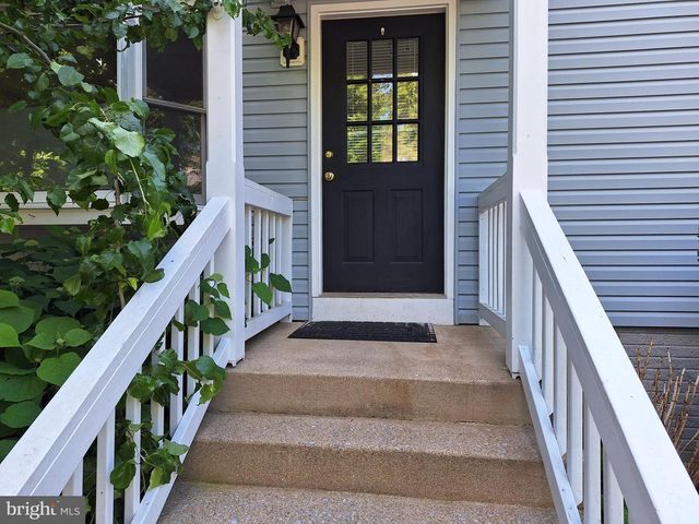 21 STONEWALL CT, Middleburg, VA 20117