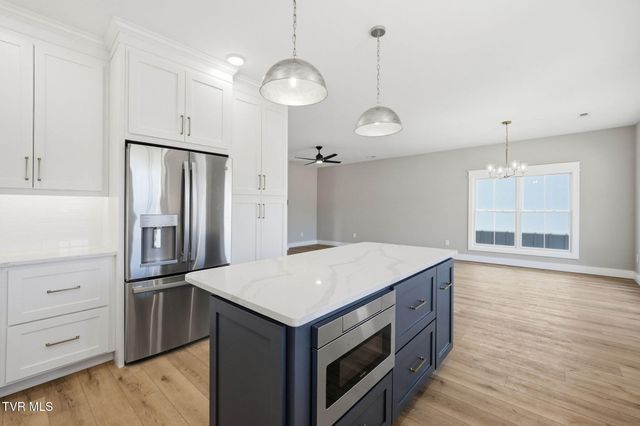 304 Monroe Drive, Bristol, TN 37620