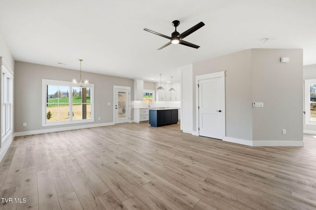 304 Monroe Drive, Bristol, TN 37620