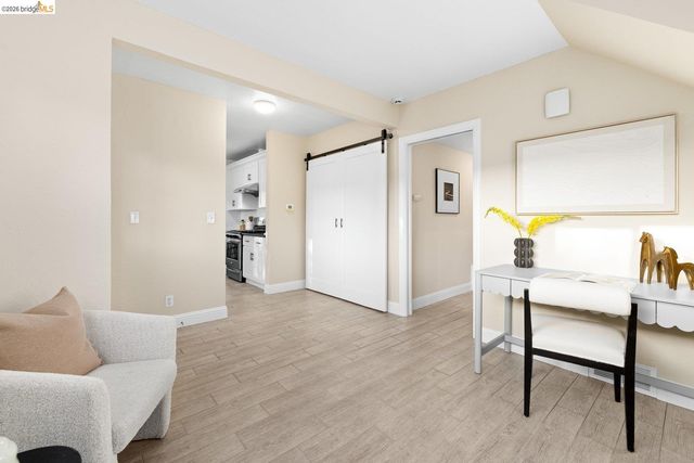 409 Pershing Dr, San Leandro, CA 94577