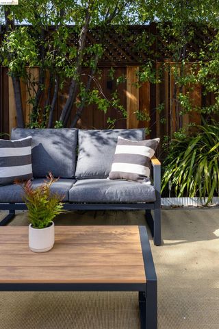 409 Pershing Dr, San Leandro, CA 94577