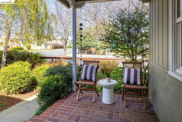 409 Pershing Dr, San Leandro, CA 94577