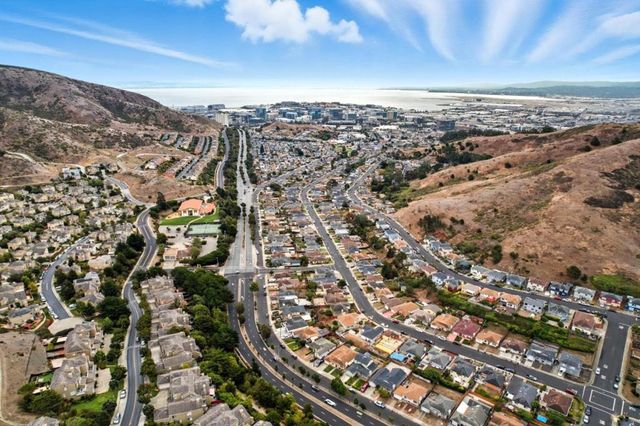 121 Northcrest Drive, South San Francisco, CA 94080