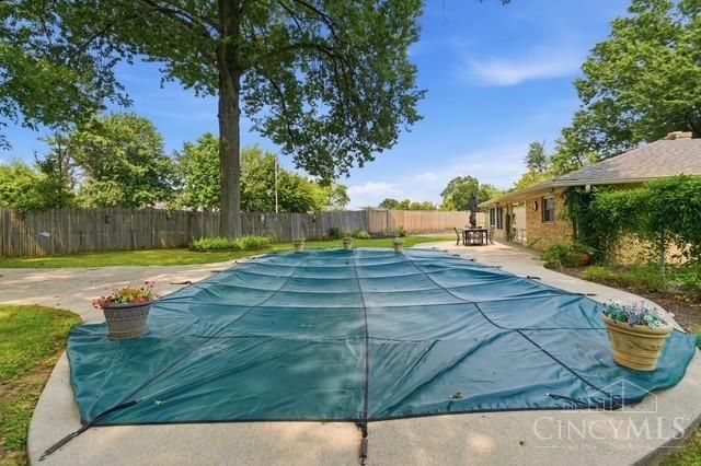 8575 Kentland Court, Amberley, OH 45236