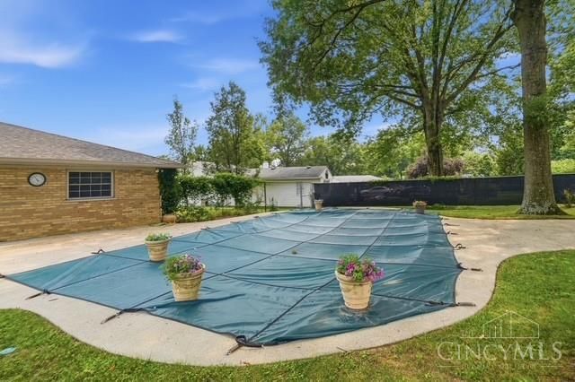 8575 Kentland Court, Amberley, OH 45236