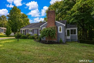 88 Peters Lane, Middlefield, CT 06481