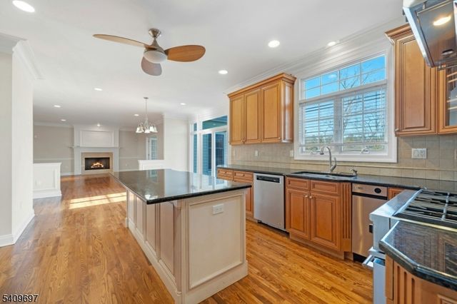 11 Dogwood Dr, Readington Twp., NJ 08889