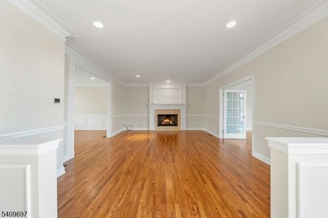 11 Dogwood Dr, Readington Twp., NJ 08889