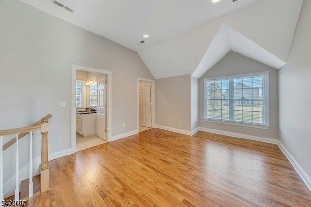 11 Dogwood Dr, Readington Twp., NJ 08889