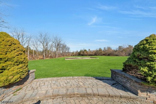 11 Dogwood Dr, Readington Twp., NJ 08889