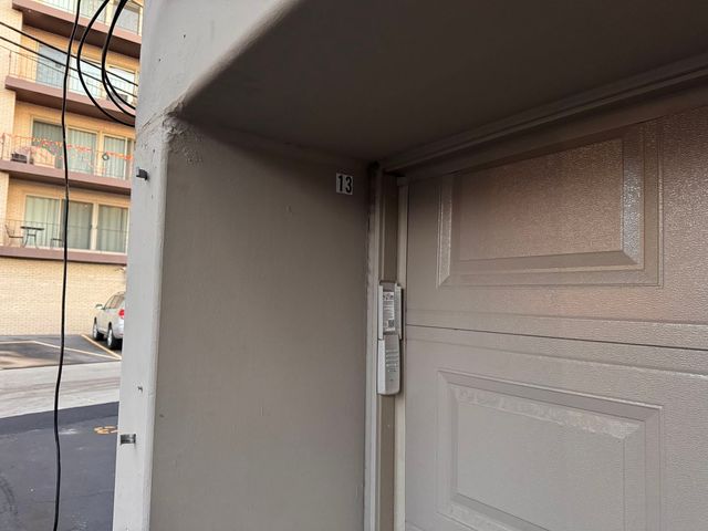 300 Circle Avenue 3G, Forest Park, IL 60130