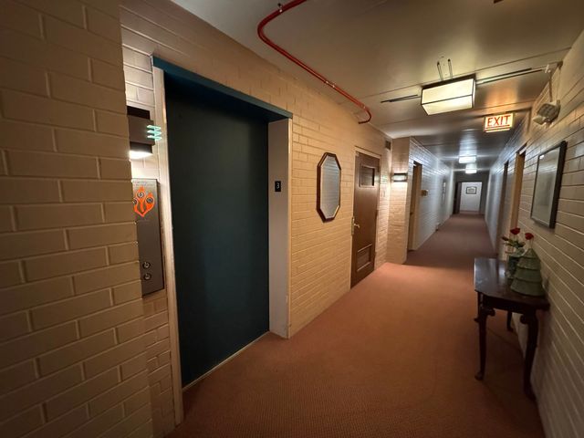 300 Circle Avenue 3G, Forest Park, IL 60130