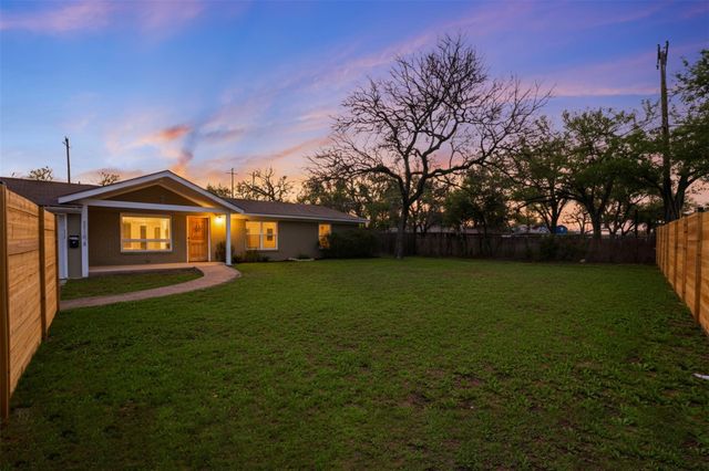 5510 Manor RD A, Austin, TX 78723
