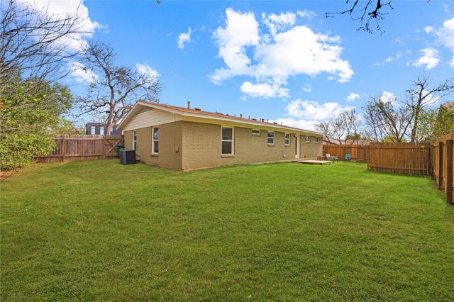 5510 Manor RD A, Austin, TX 78723