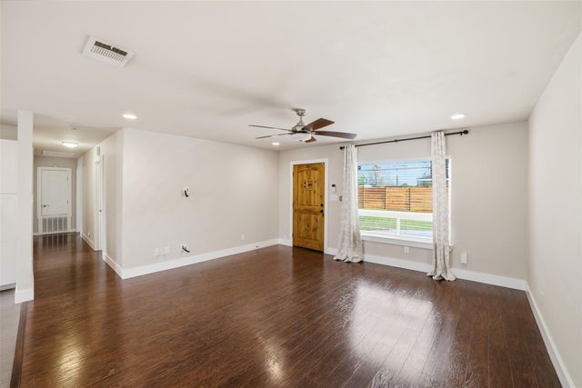 5510 Manor RD A, Austin, TX 78723