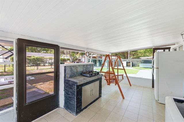 39022 BLUE JAY AVENUE, Zephyrhills, FL 33542