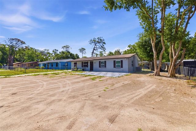 39022 BLUE JAY AVENUE, Zephyrhills, FL 33542