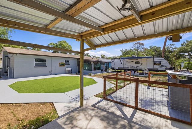 39022 BLUE JAY AVENUE, Zephyrhills, FL 33542