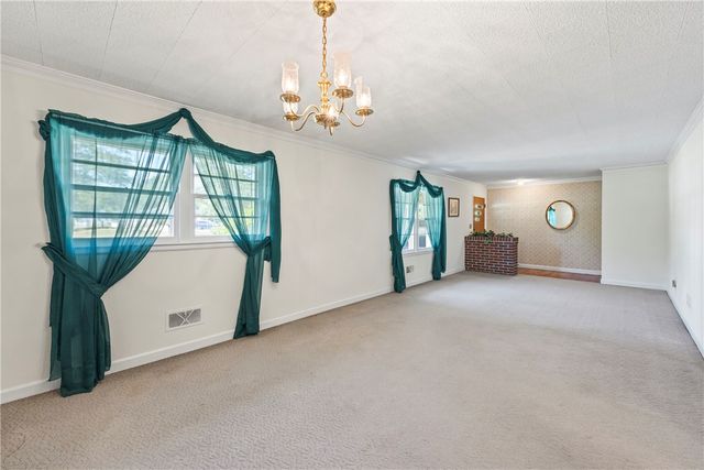 518 E Fairplay Boulevard, Fair Play, SC 29643