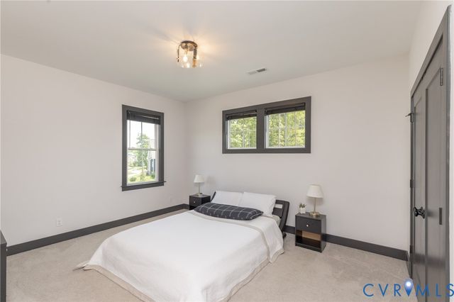 4600 Otter Ct, Moseley, VA 23120